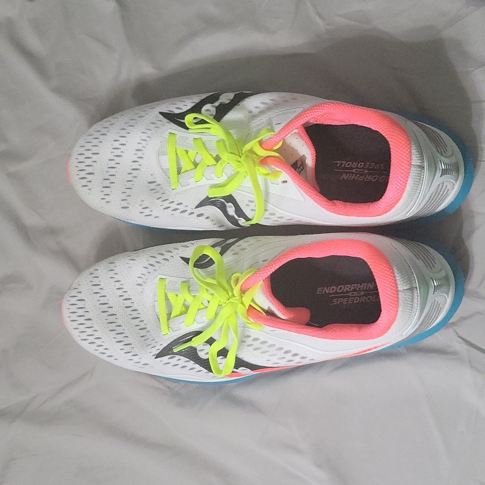 Saucony Endorphin Speed